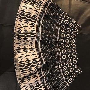 Black and Cream Patterned skirt